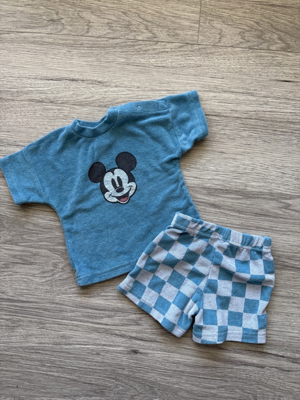 Mickey Mouse Blue 6-9M Tee & Check Shorts Set with Bucket Hat